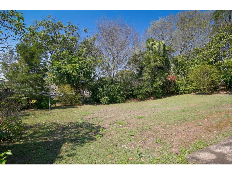 24 Cribb Street, Sadliers Crossing QLD 4305