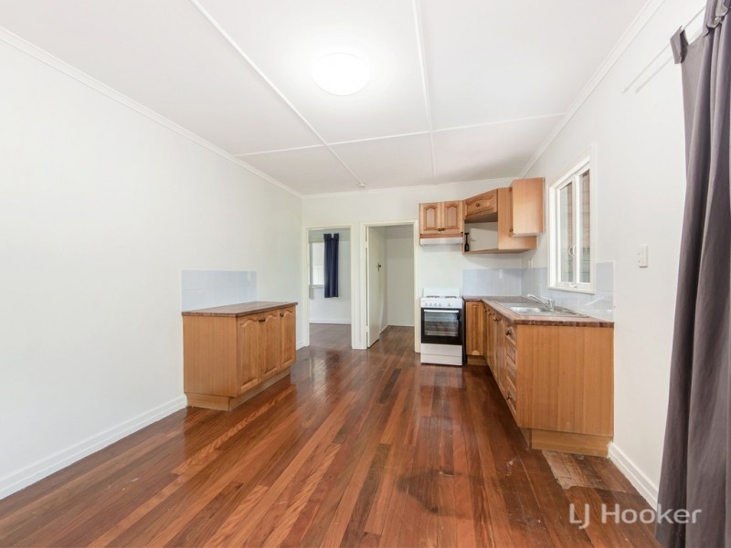 114 Whitehill Road, Eastern Heights QLD 4305