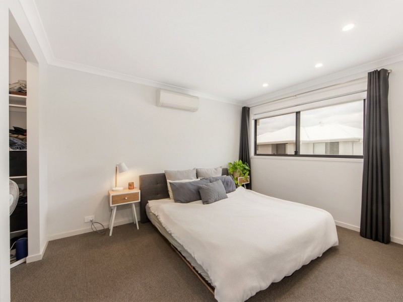 7/42 Foxtail St, Ripley QLD 4306
