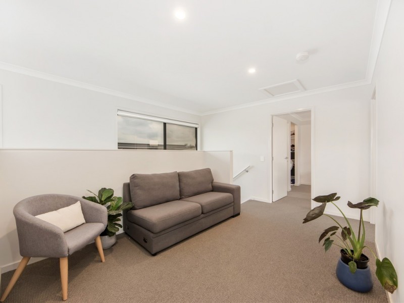 7/42 Foxtail St, Ripley QLD 4306