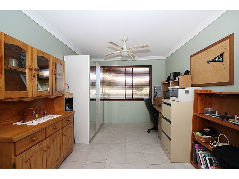 27 Shannon Rd, Lowood QLD 4311
