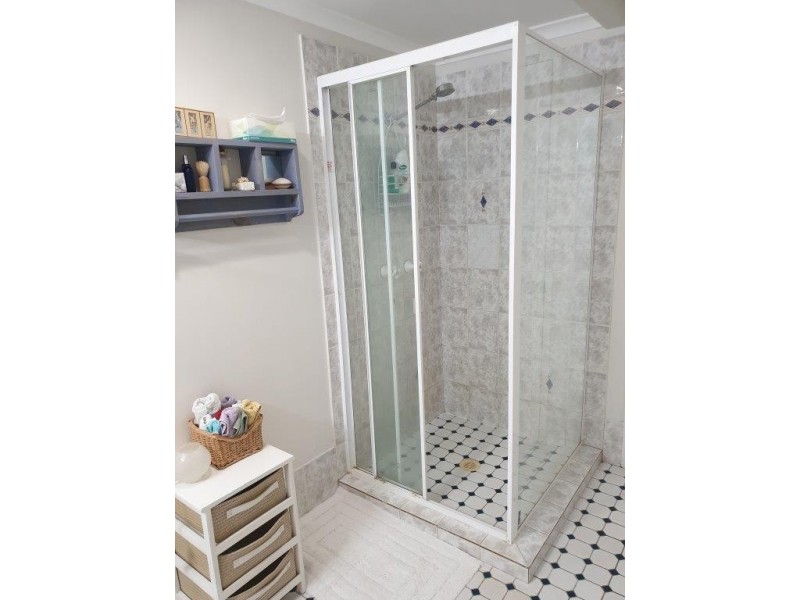 104 Lather Road, Bellbowrie QLD 4070