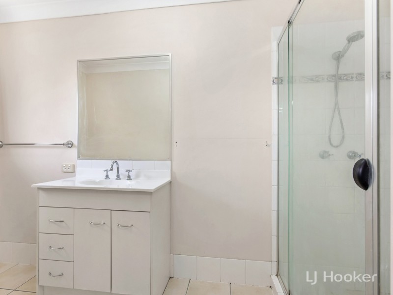 29 Katrina Way, Raceview QLD 4305