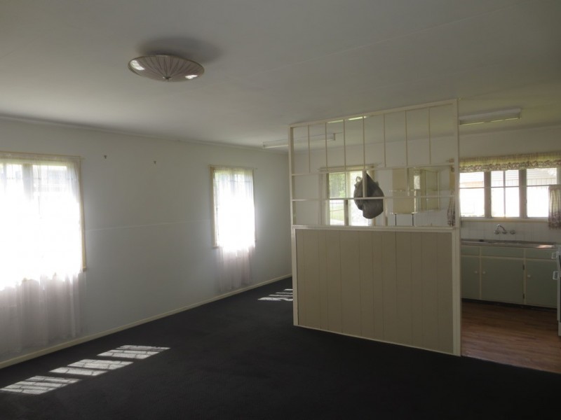 26 McGill Street, Raceview QLD 4305