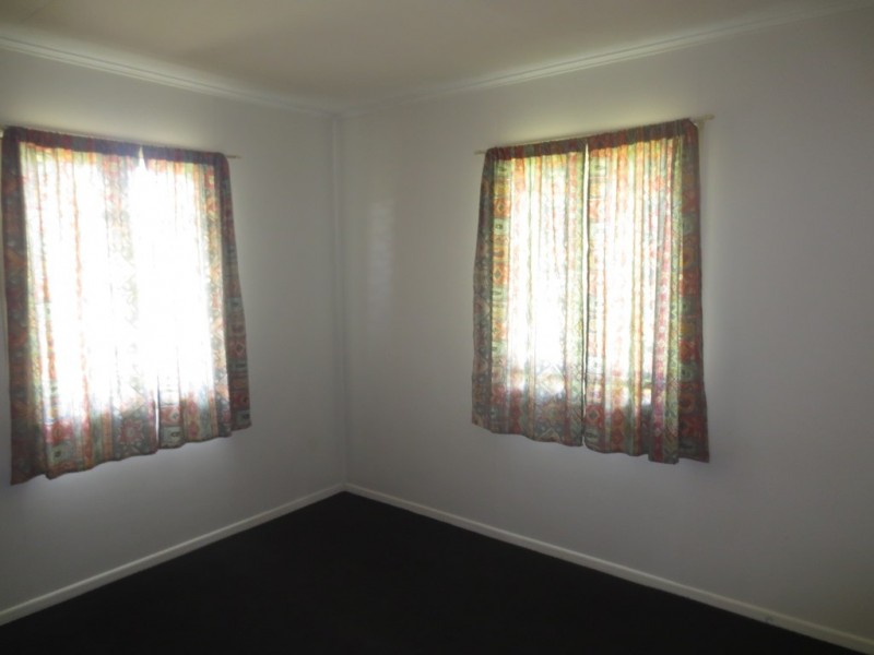 26 McGill Street, Raceview QLD 4305