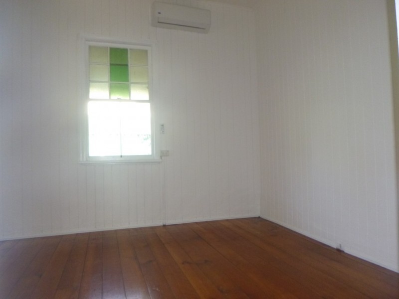 22 Macrae Street, Coalfalls QLD 4305