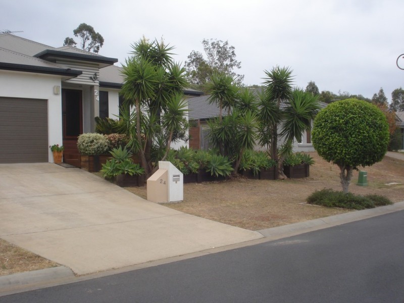 24 Noblewood Crescent, Fernvale QLD 4306
