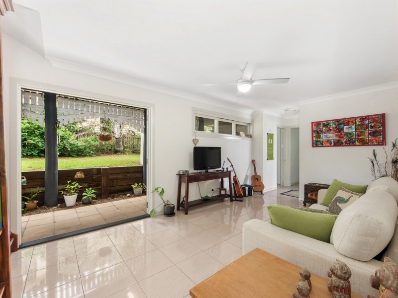 4 Jackes Street, Eastern Heights QLD 4305