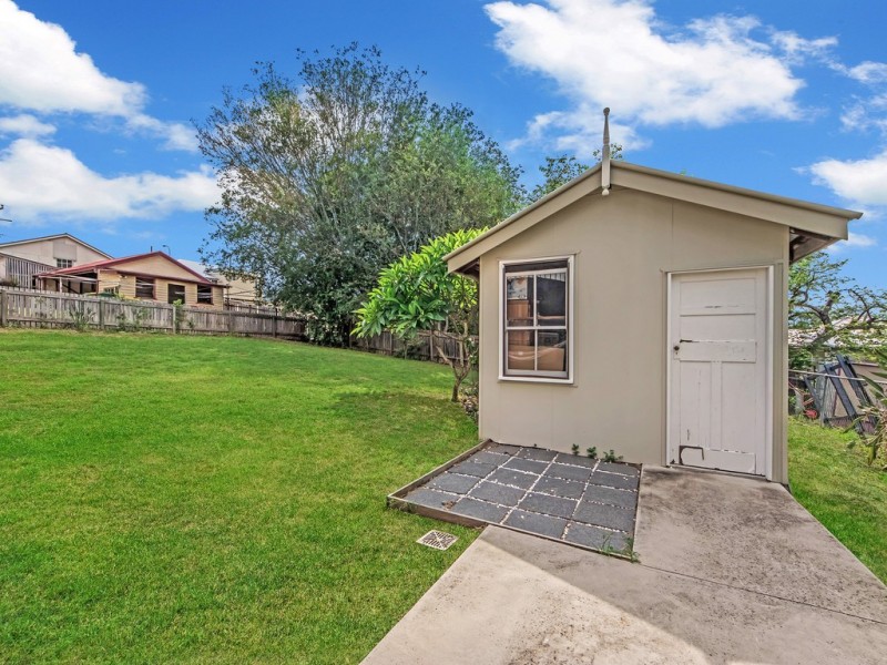 4 Jackes Street, Eastern Heights QLD 4305