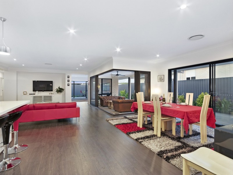 20 FREEDOM CRESCENT, South Ripley QLD 4306