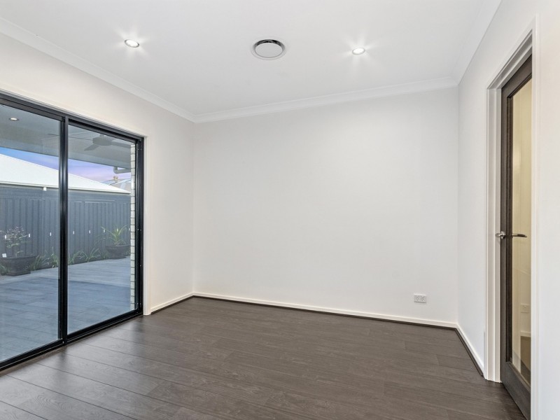 20 FREEDOM CRESCENT, South Ripley QLD 4306