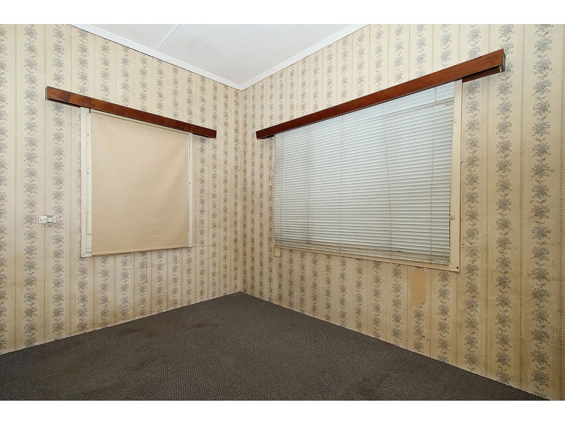14 Watsonia Dr, Leichhardt QLD 4305