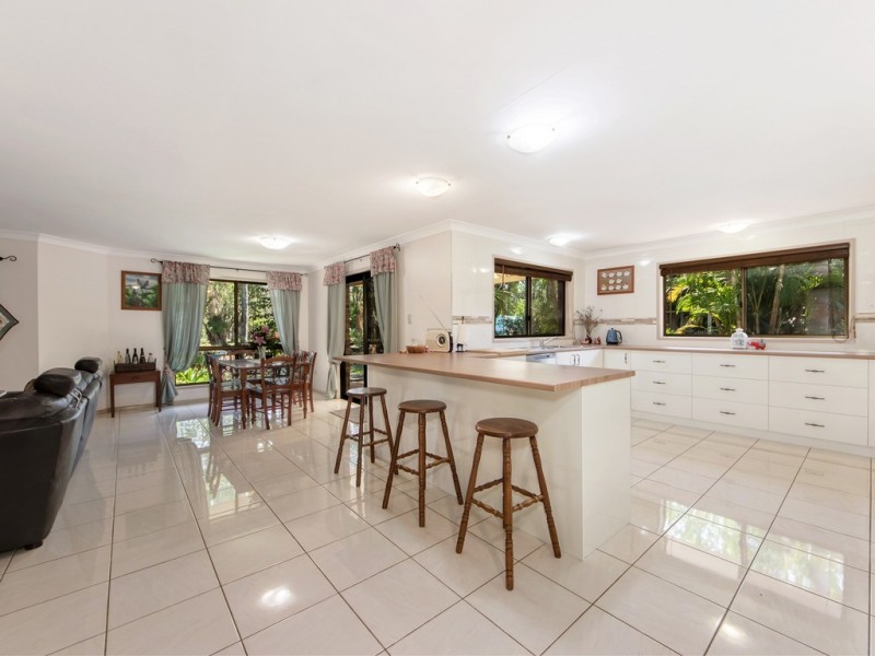 43 Gatton St, Grandchester QLD 4340