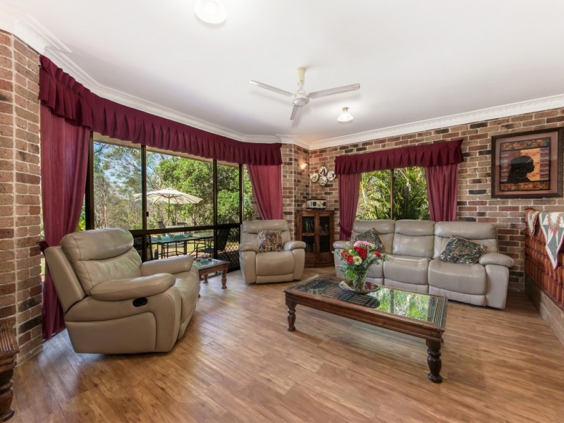 43 Gatton St, Grandchester QLD 4340