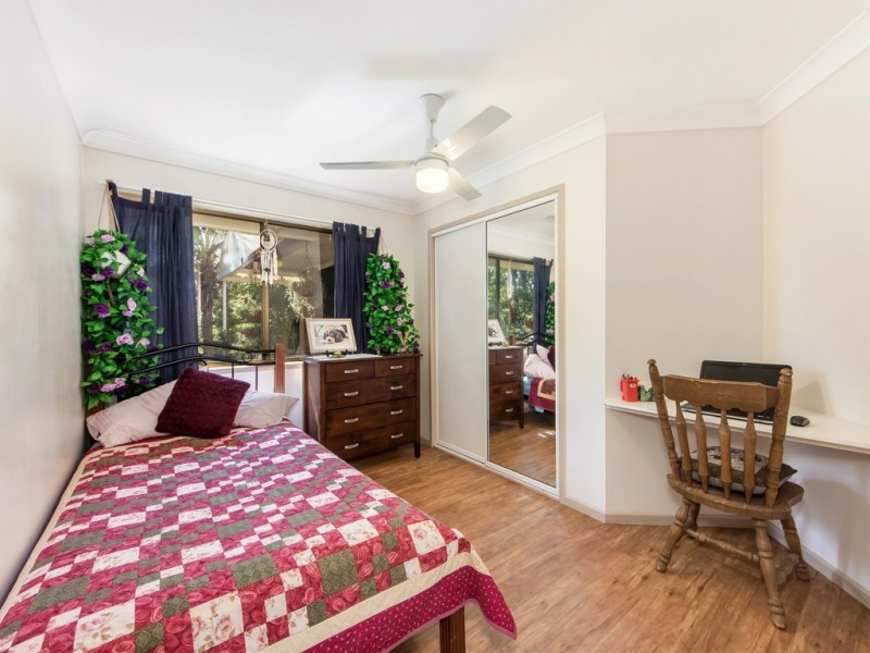 43 Gatton St, Grandchester QLD 4340