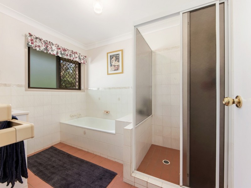 43 Gatton St, Grandchester QLD 4340