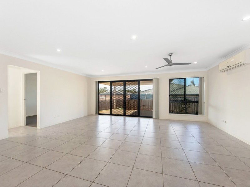 19 Cowie Street, Deebing Heights QLD 4306