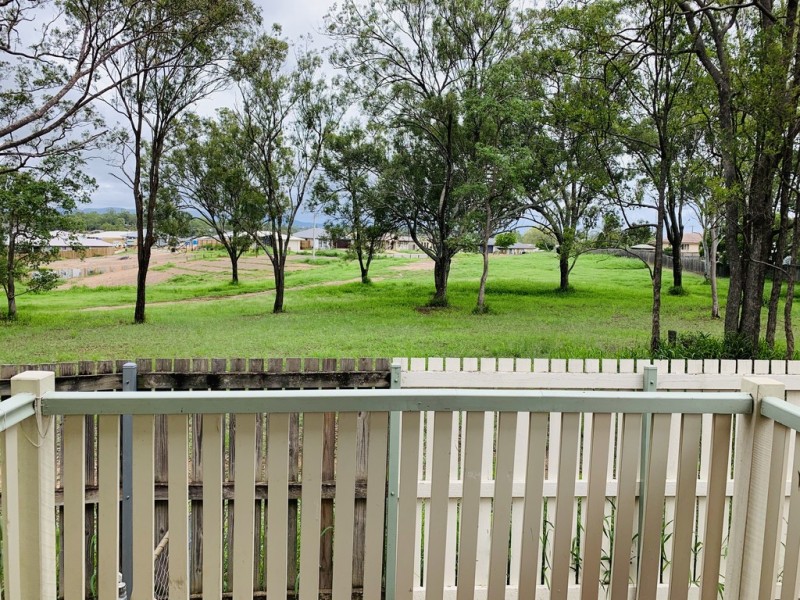 14 Light Street, Leichhardt QLD 4305