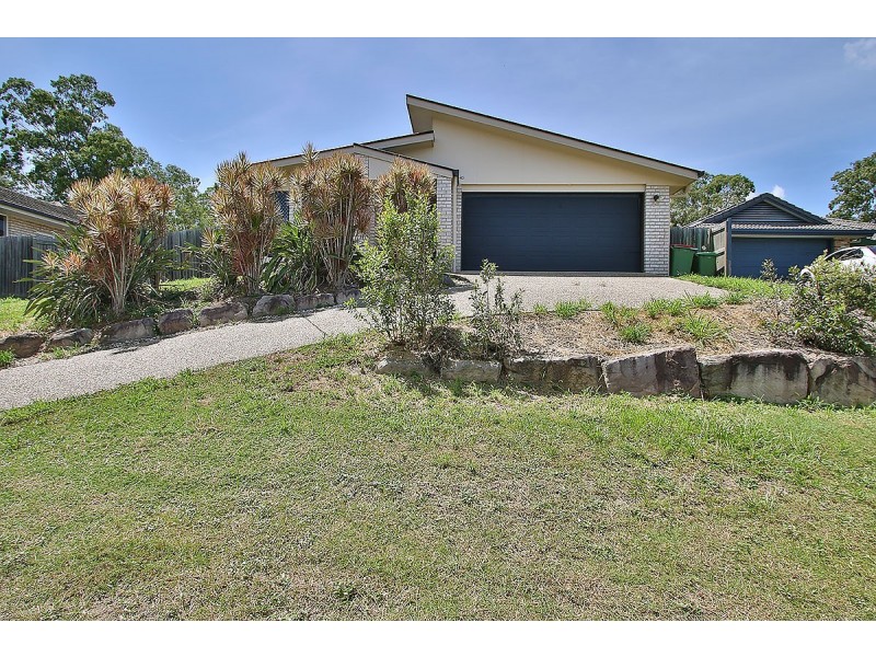 19 Benjamin Court, Yamanto QLD 4305