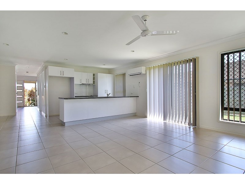 19 Benjamin Court, Yamanto QLD 4305