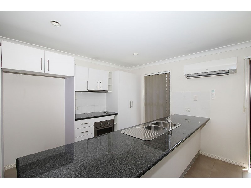 19 Benjamin Court, Yamanto QLD 4305