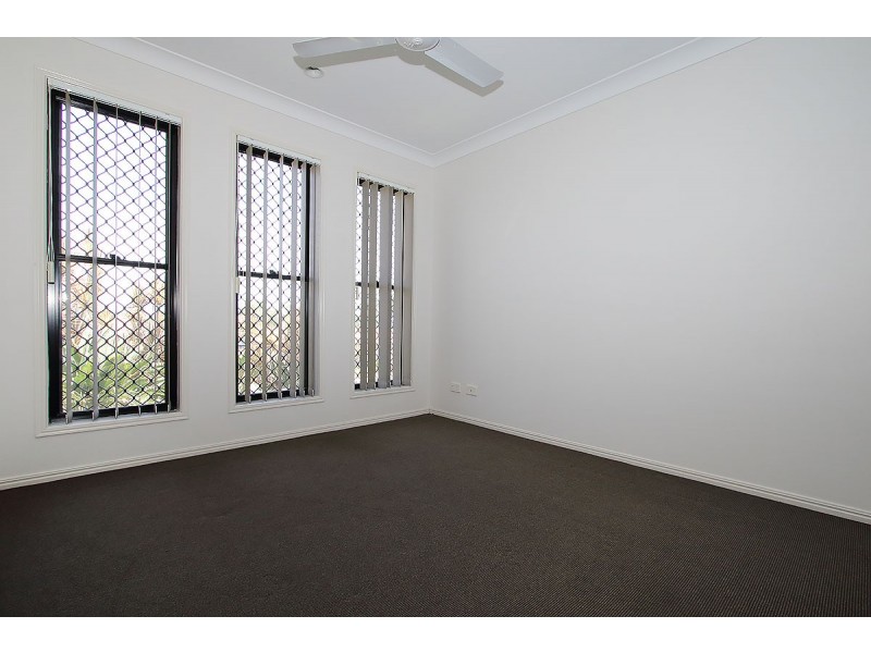 19 Benjamin Court, Yamanto QLD 4305