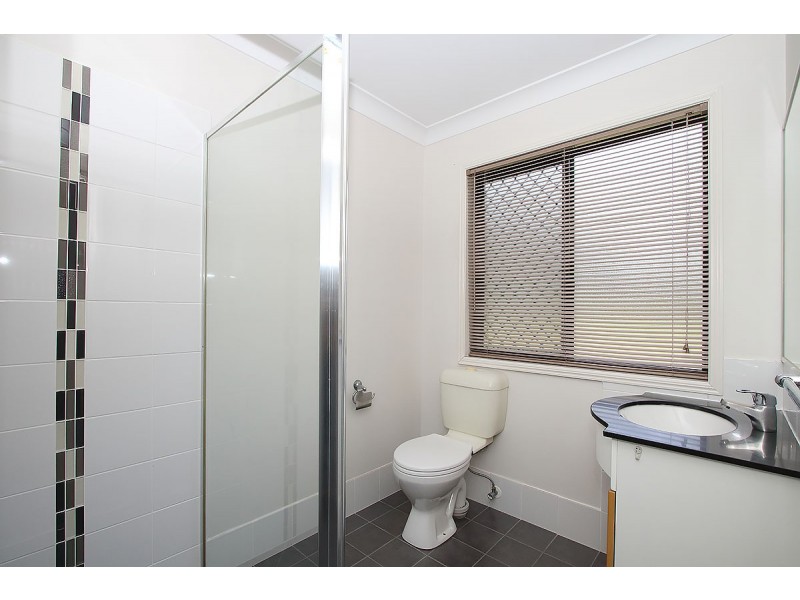 19 Benjamin Court, Yamanto QLD 4305