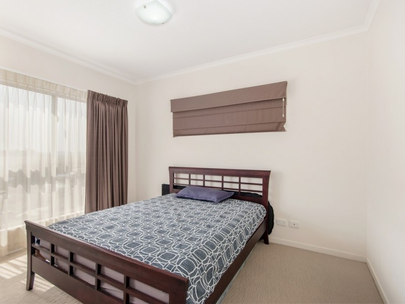 1104 / 1 West Street “Oaks Aspire Apartments”, Ipswich QLD 4305