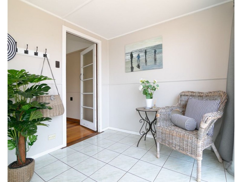 5 Kruger Street, Booval QLD 4304