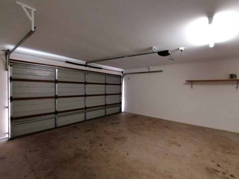 10 Bowerbird Street, Deebing Heights QLD 4306