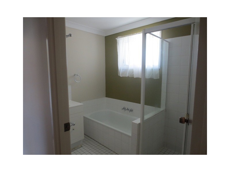 29 Connemara Court, Yamanto QLD 4305