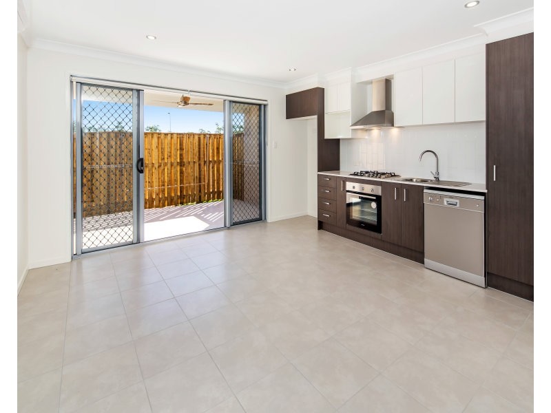 18 Eucalyptus Crescent, Ripley QLD 4306