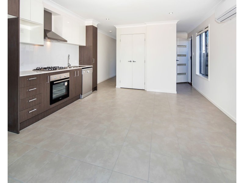 18 Eucalyptus Crescent, Ripley QLD 4306