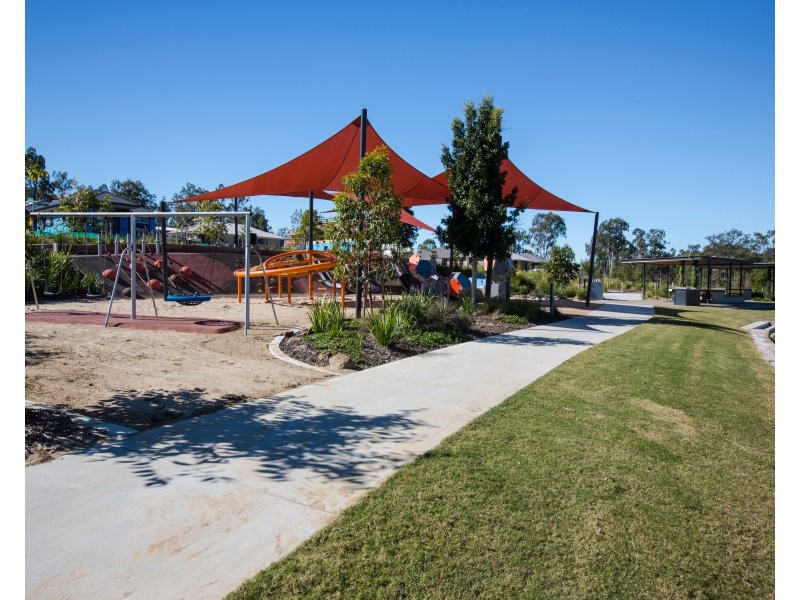 18 Eucalyptus Crescent, Ripley QLD 4306