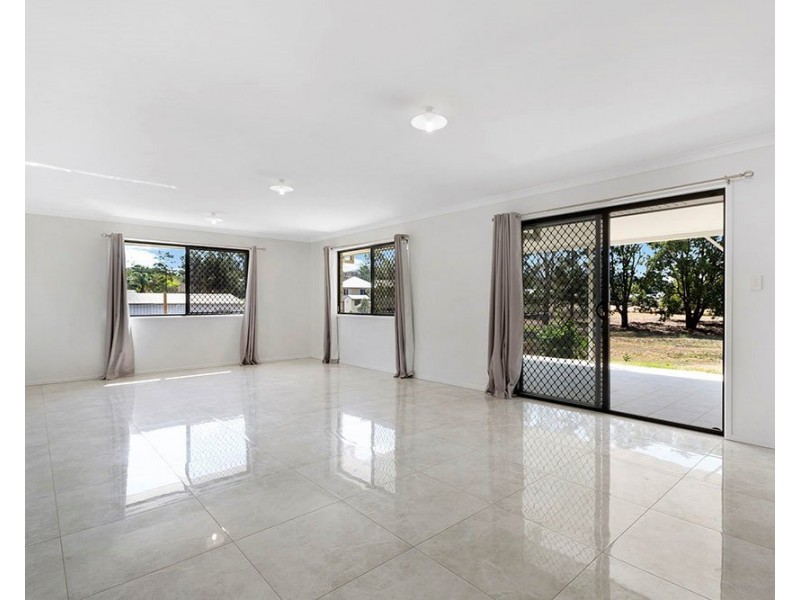 996 Lowood Minden Rd, Minden QLD 4311