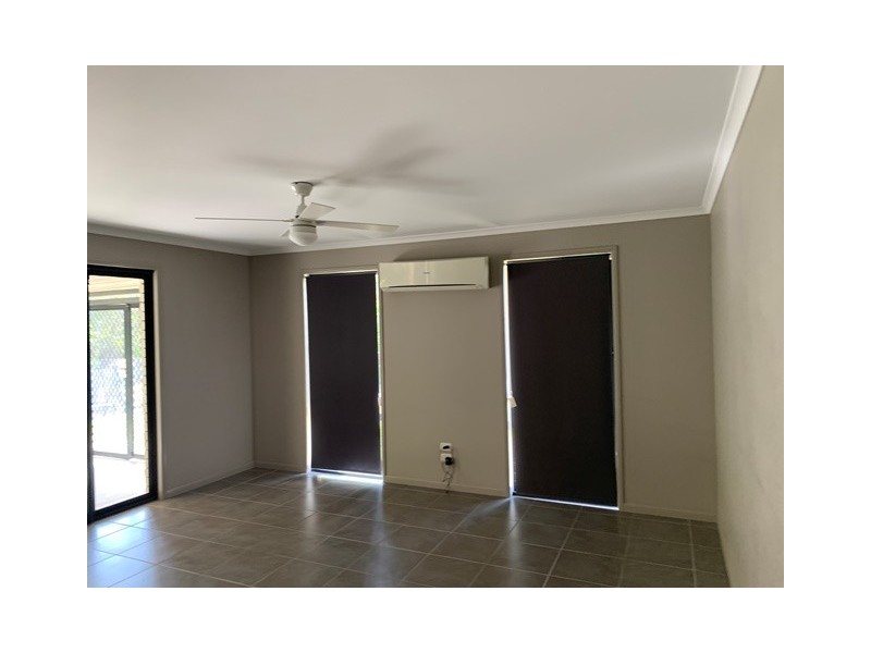 1 Pat Slattery Place, Lowood QLD 4311