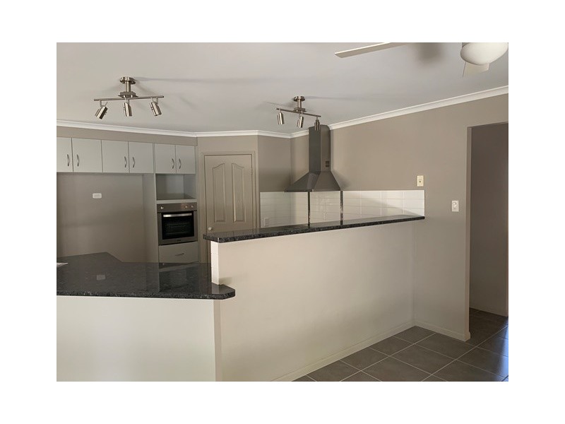 1 Pat Slattery Place, Lowood QLD 4311