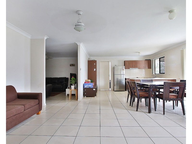 2 Heit Court, North Booval QLD 4304