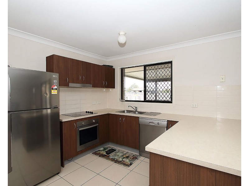 2 Heit Court, North Booval QLD 4304