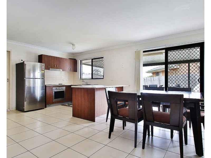 2 Heit Court, North Booval QLD 4304