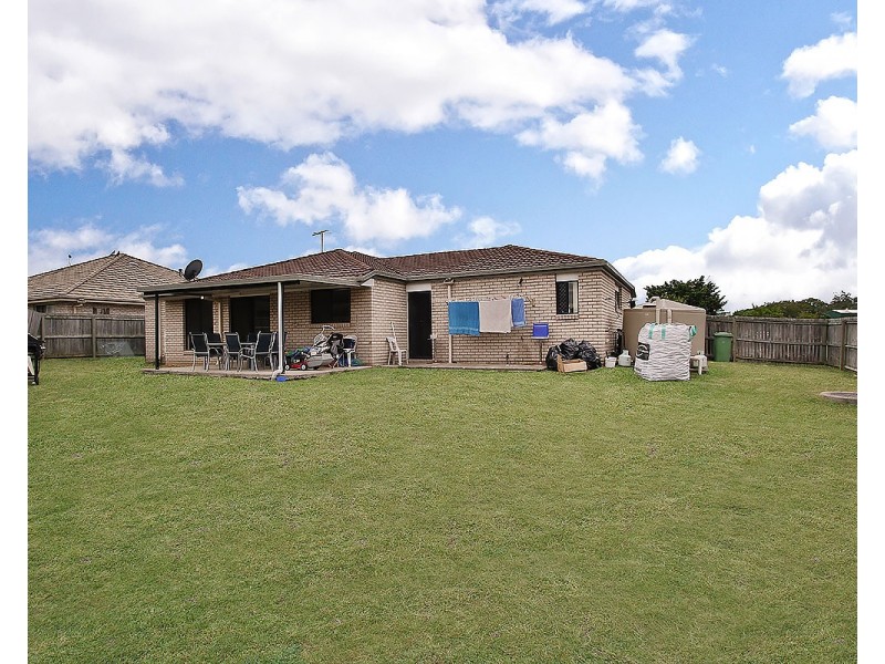 2 Heit Court, North Booval QLD 4304