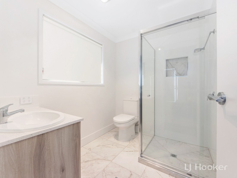 2B McGill Street, Raceview QLD 4305