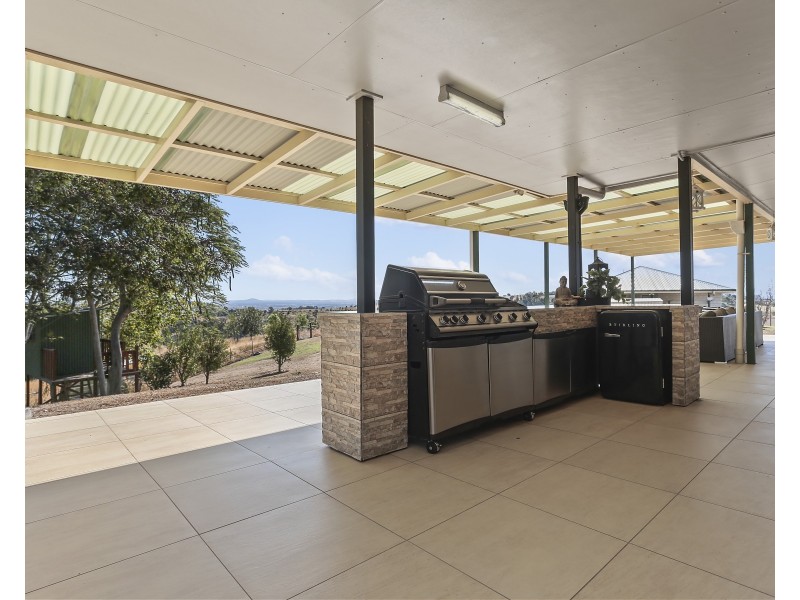 314 Tallegalla Two Tree Hill Rd, Tallegalla QLD 4340