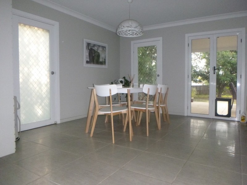 8 Railway Street, East Ipswich QLD 4305