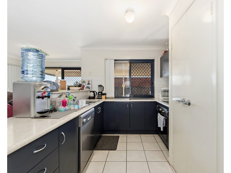 66 Fairneyview Rd, Fernvale QLD 4306