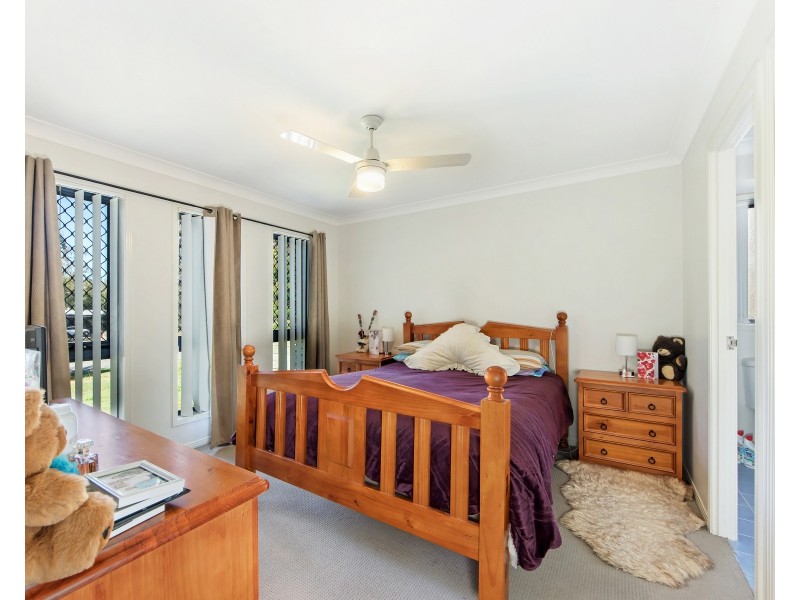 66 Fairneyview Rd, Fernvale QLD 4306