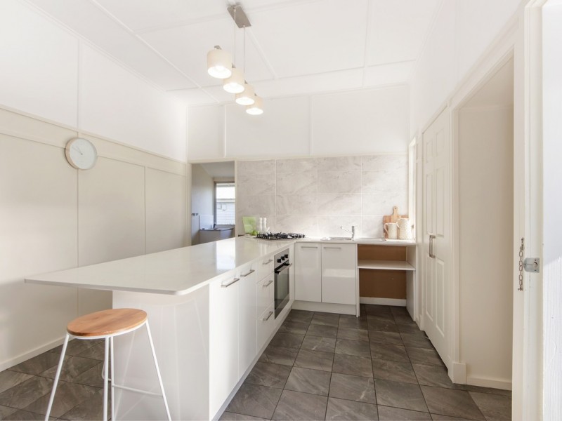 66 Cemetery Rd, Eastern Heights QLD 4305