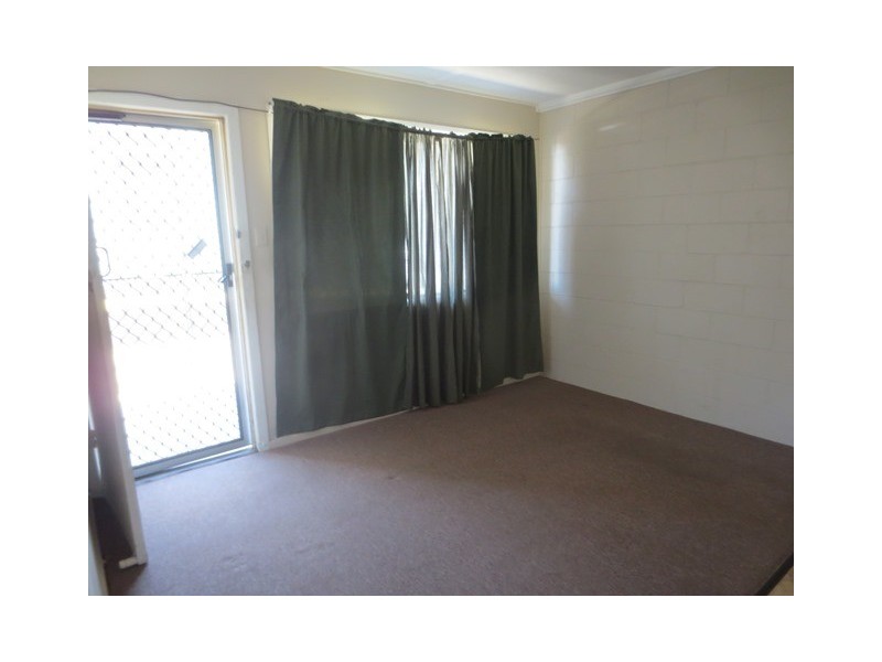 1/63 Downs Street, Ipswich QLD 4305