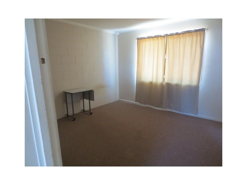 1/63 Downs Street, Ipswich QLD 4305