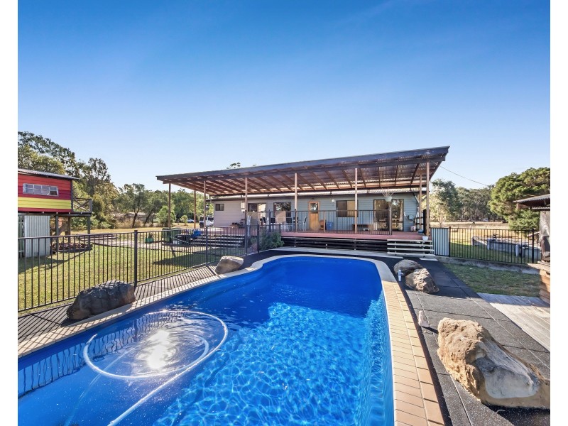 2-12 Ipswich St, Grandchester QLD 4340